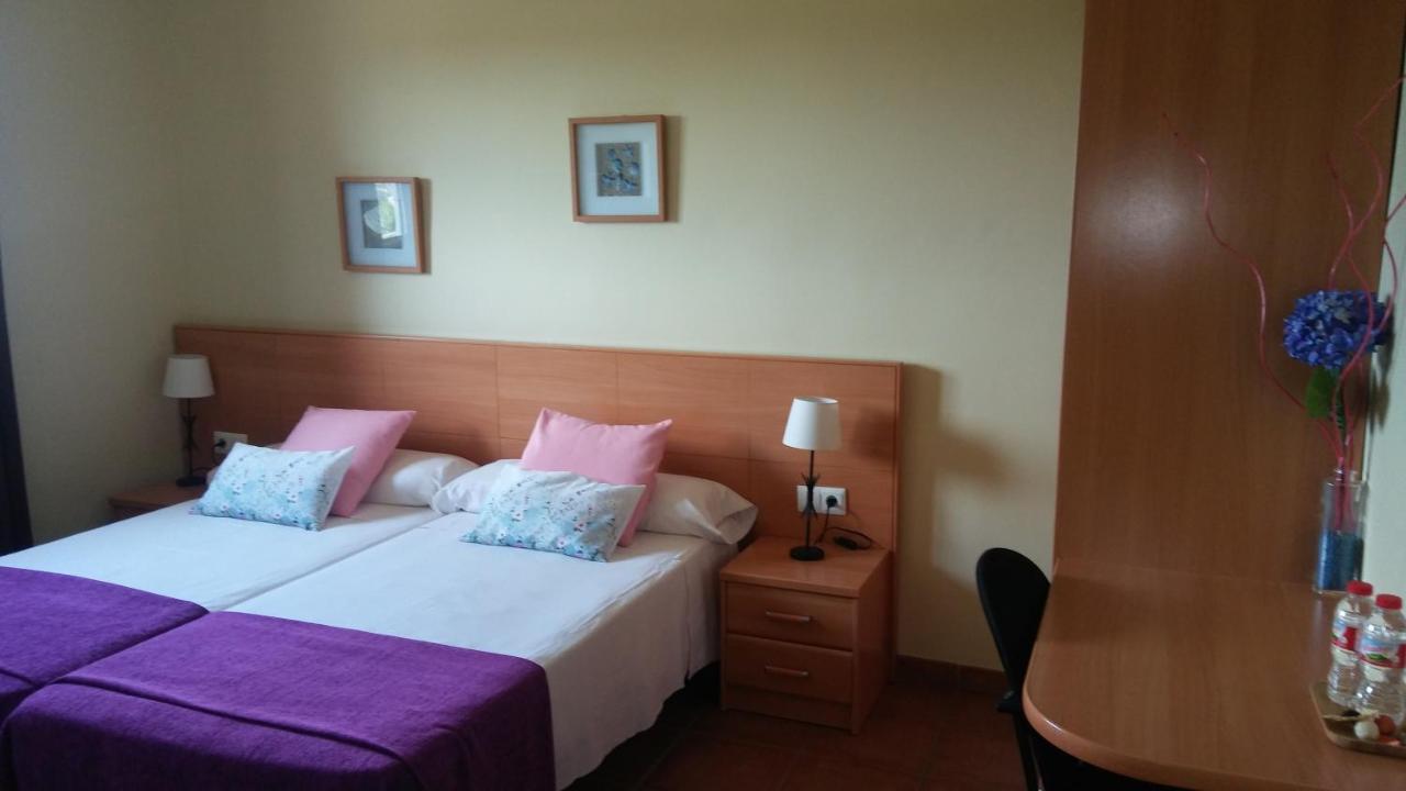 Hostal Sant Roc Botarell Eksteriør bilde
